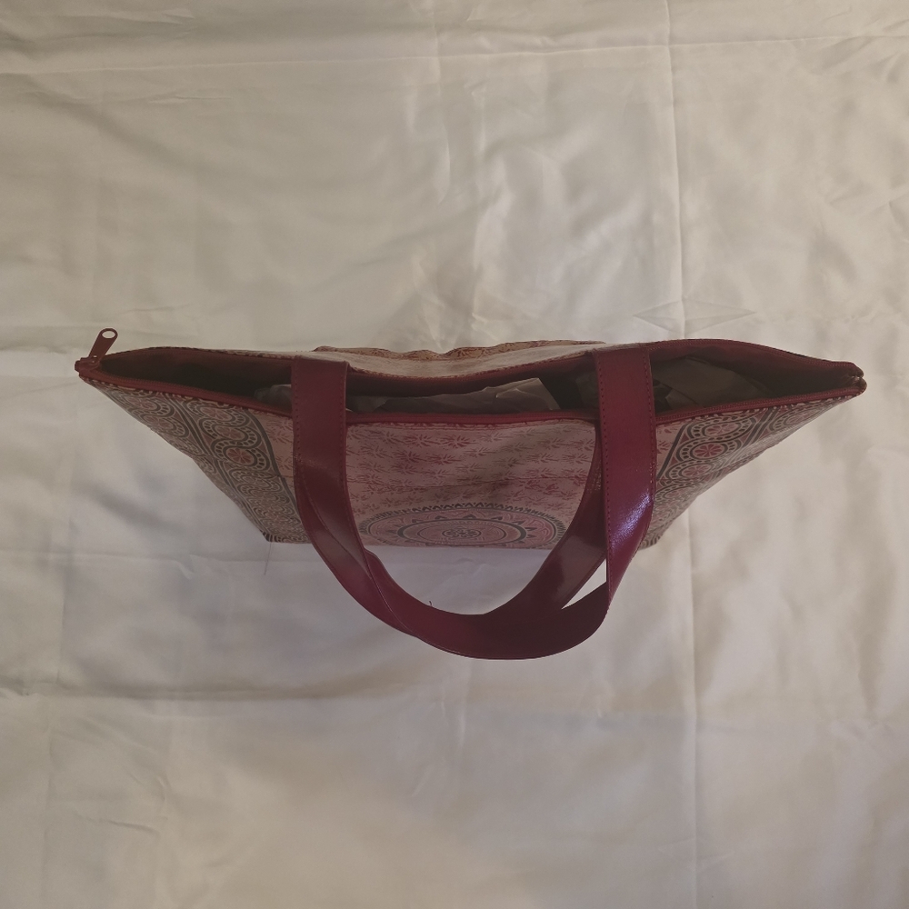 Leather Shantiniketan Painted Handbag (NWOT) - Picture 4 of 6